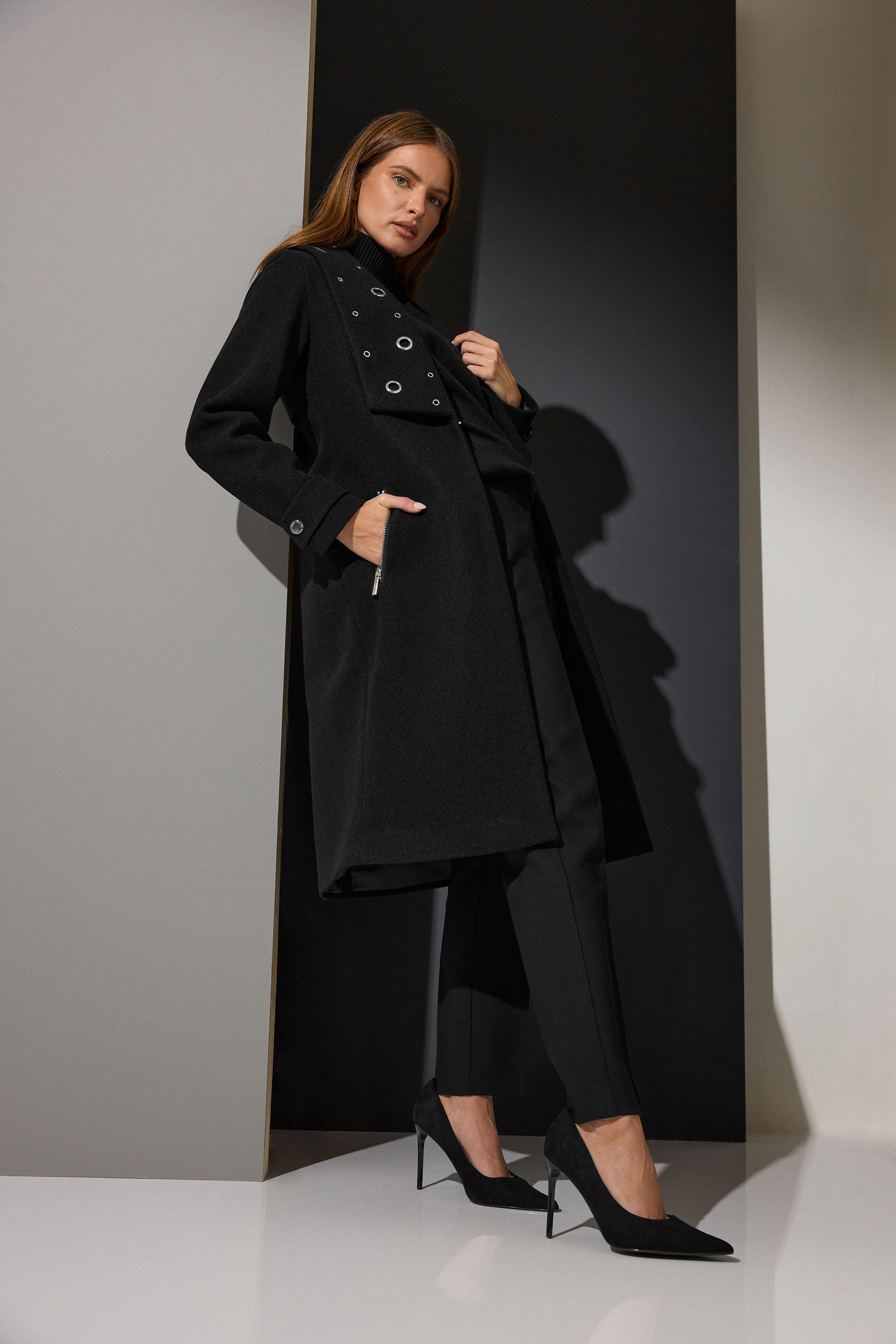 STAR Black Eyelet Collar Coat | StarByJM 1