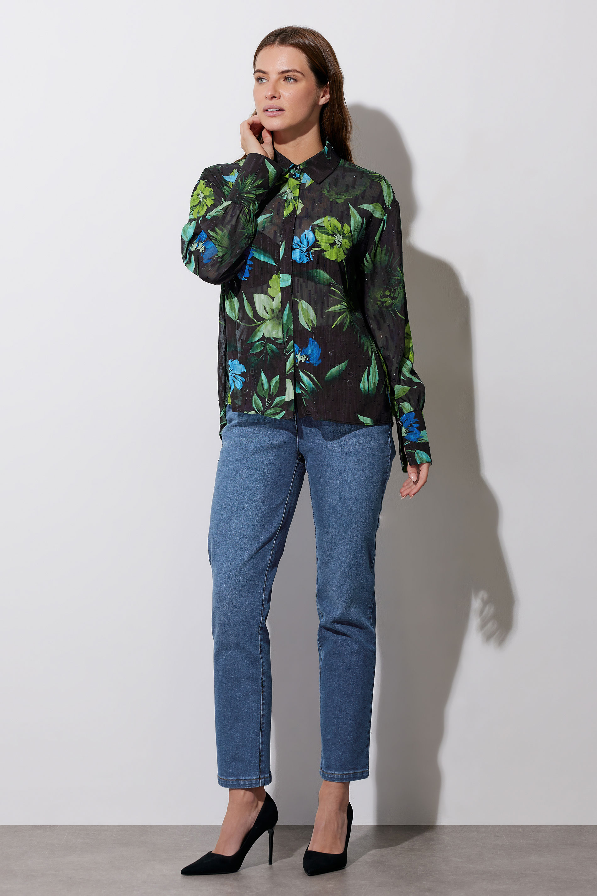 STAR Black Gem Button Floral Print Shirt | StarByJM 2