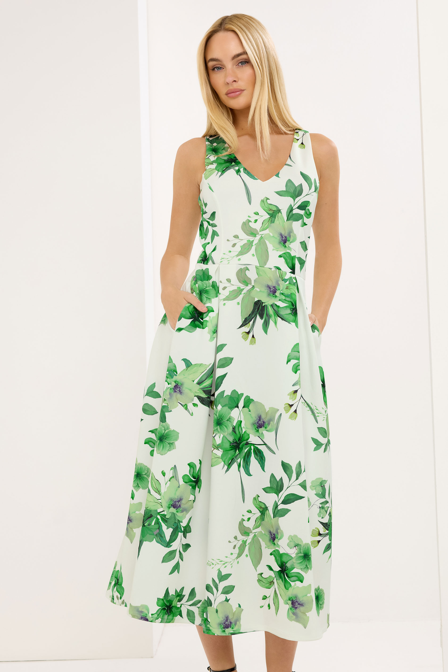 STAR White Floral Scuba Dress | StarByJM 3
