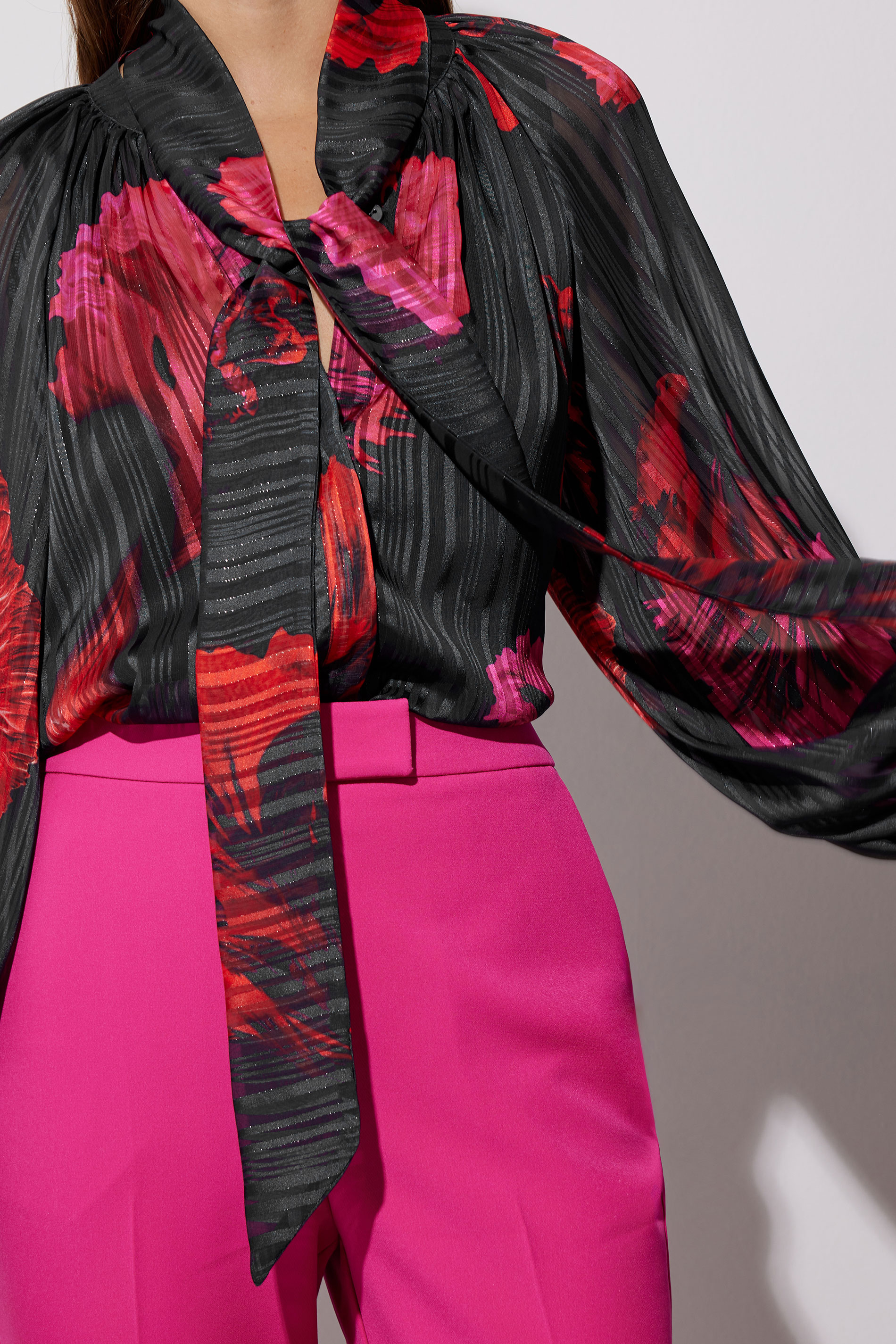 STAR Black Oriental Floral Print Blouse | StarByJM 8