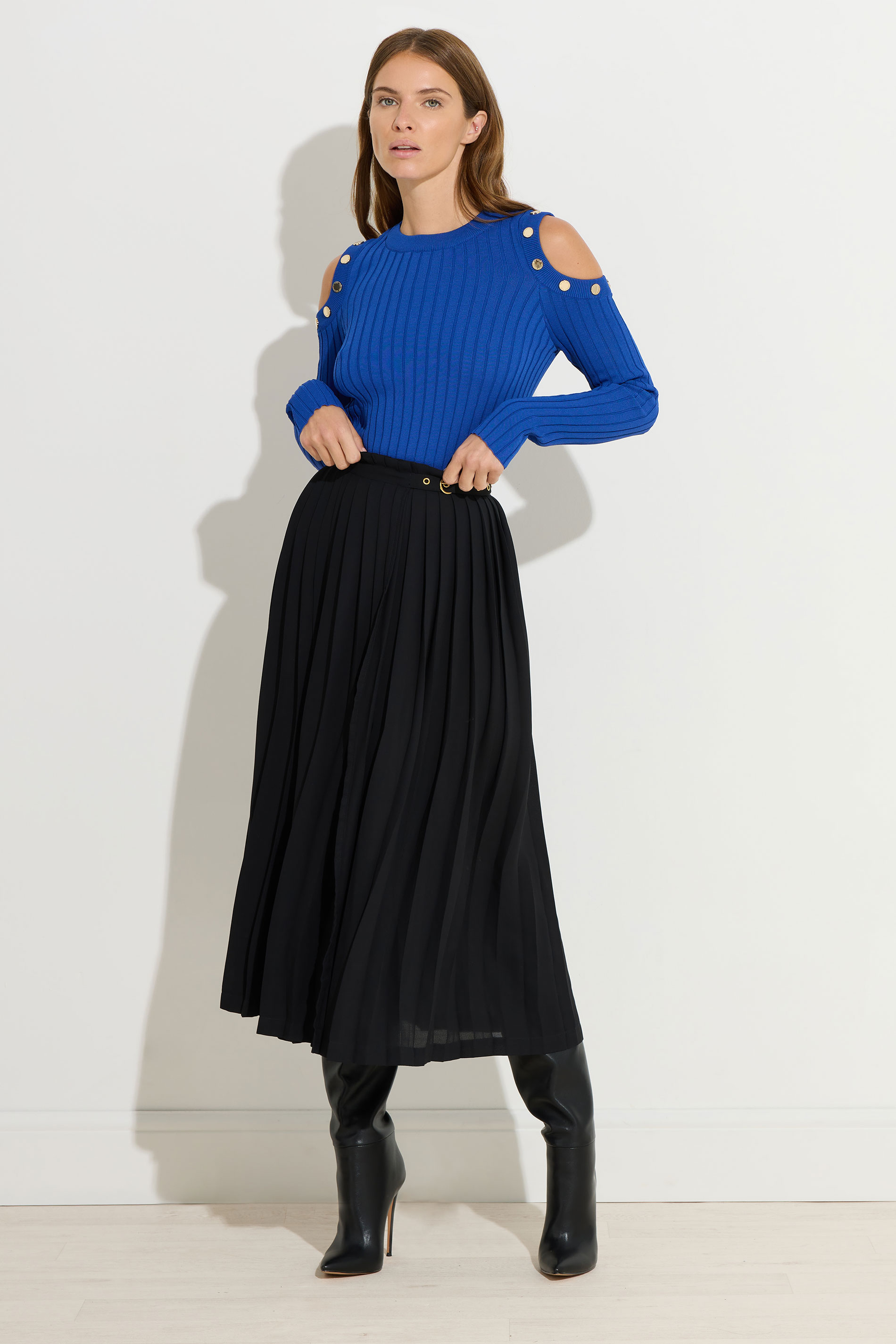 STAR Blue Button Detail Cold Shoulder Jumper | StarByJM 5
