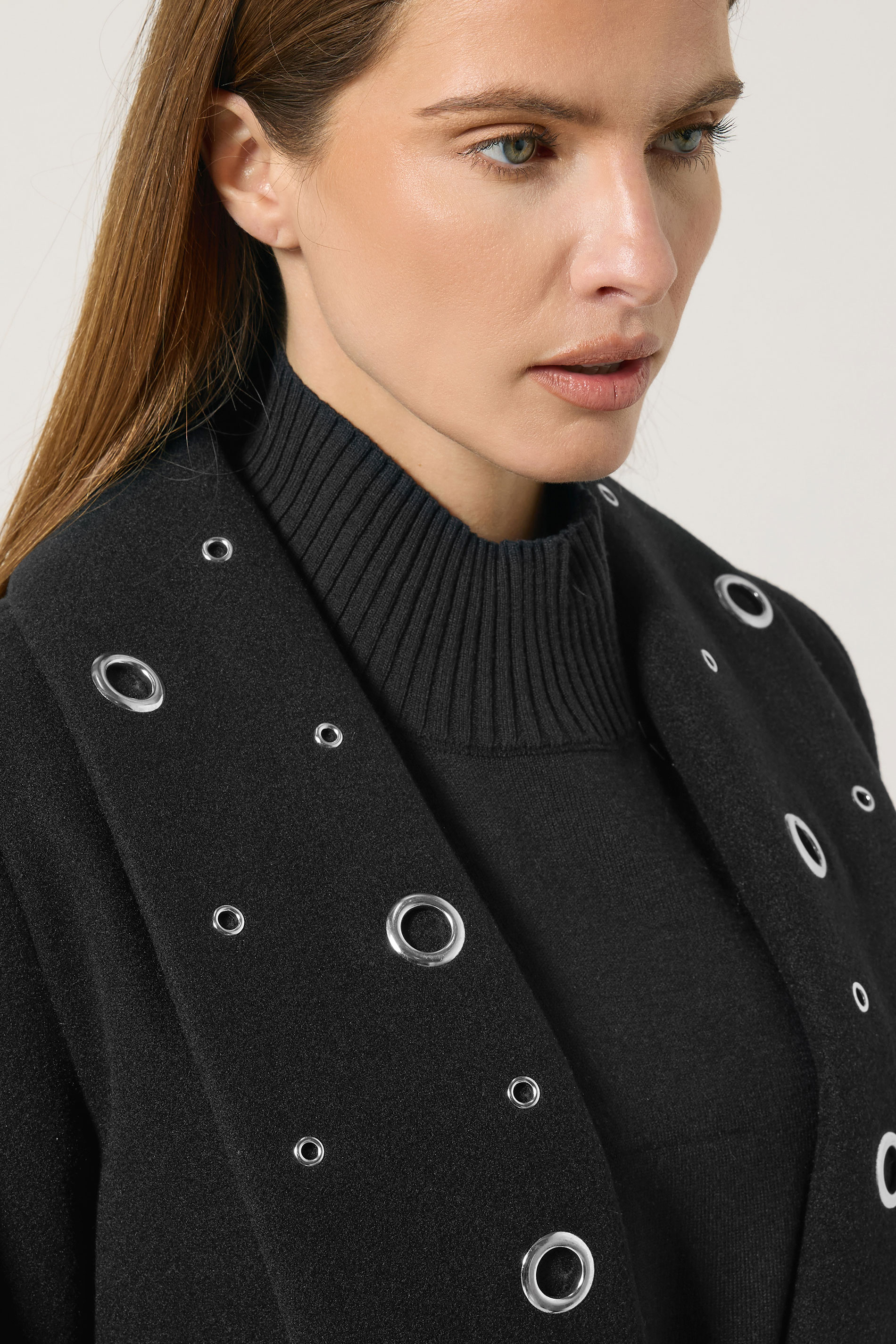 STAR Black Eyelet Collar Coat | StarByJM 6